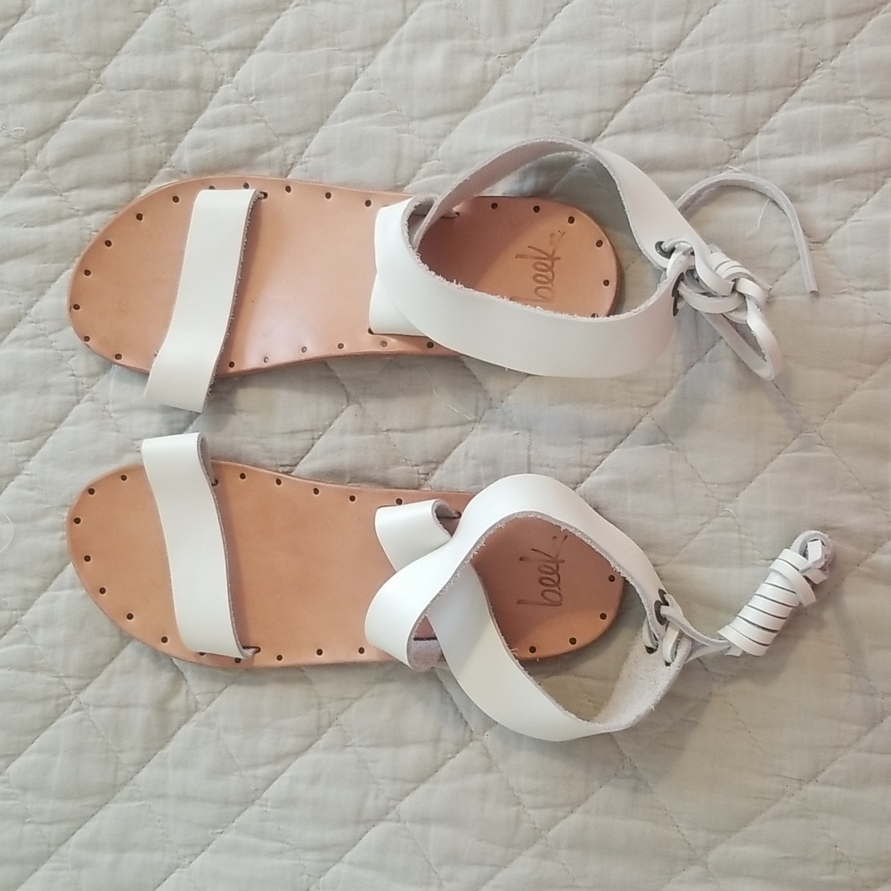 New Never Worn Beeks.. Leather Sandals